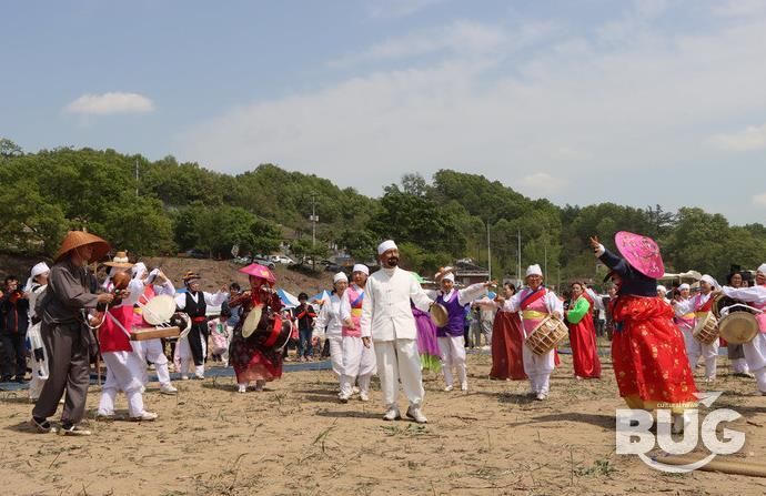 충주시 '목계나루 뱃소리' 택견과 함께 울려 퍼진다!