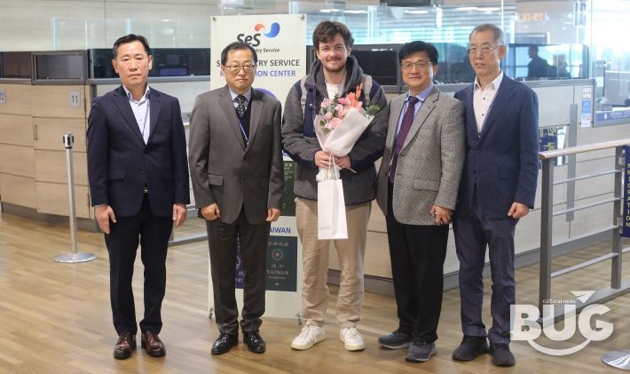 법무부, 인천공항 입국장에 ‘자동출입국 이용등록 및 전용 심사구역 설치’ 시범 운영